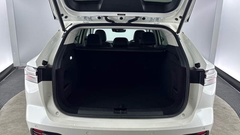 MG HS 1.5 T-GDI Trophy 5dr DCT Petrol Hatchback